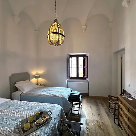 Abbazia Santa Maria Del Bosco *